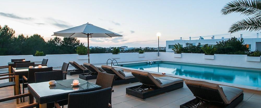Sunset Oasis Ibiza (Adults Only) Otel Sant Antoni de Portmany Dış mekan fotoğraf