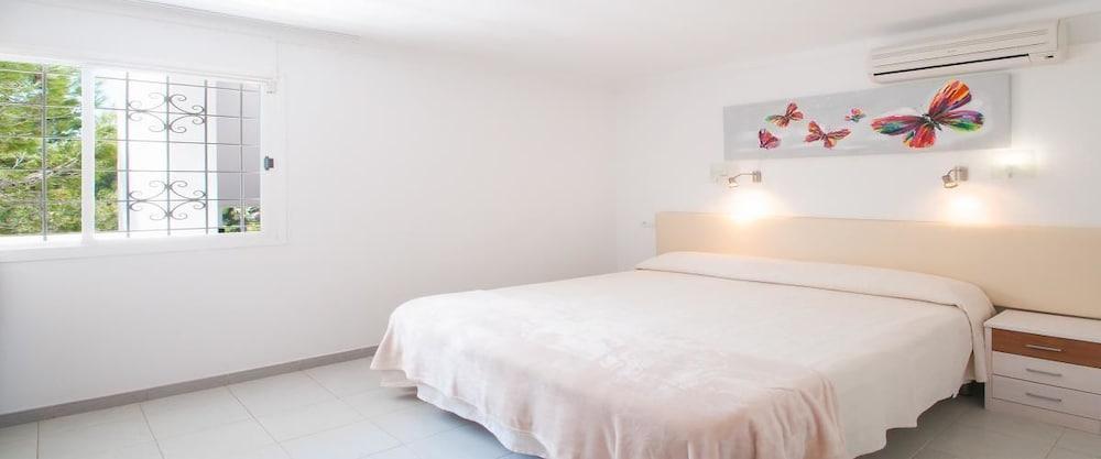 Sunset Oasis Ibiza (Adults Only) Otel Sant Antoni de Portmany Dış mekan fotoğraf